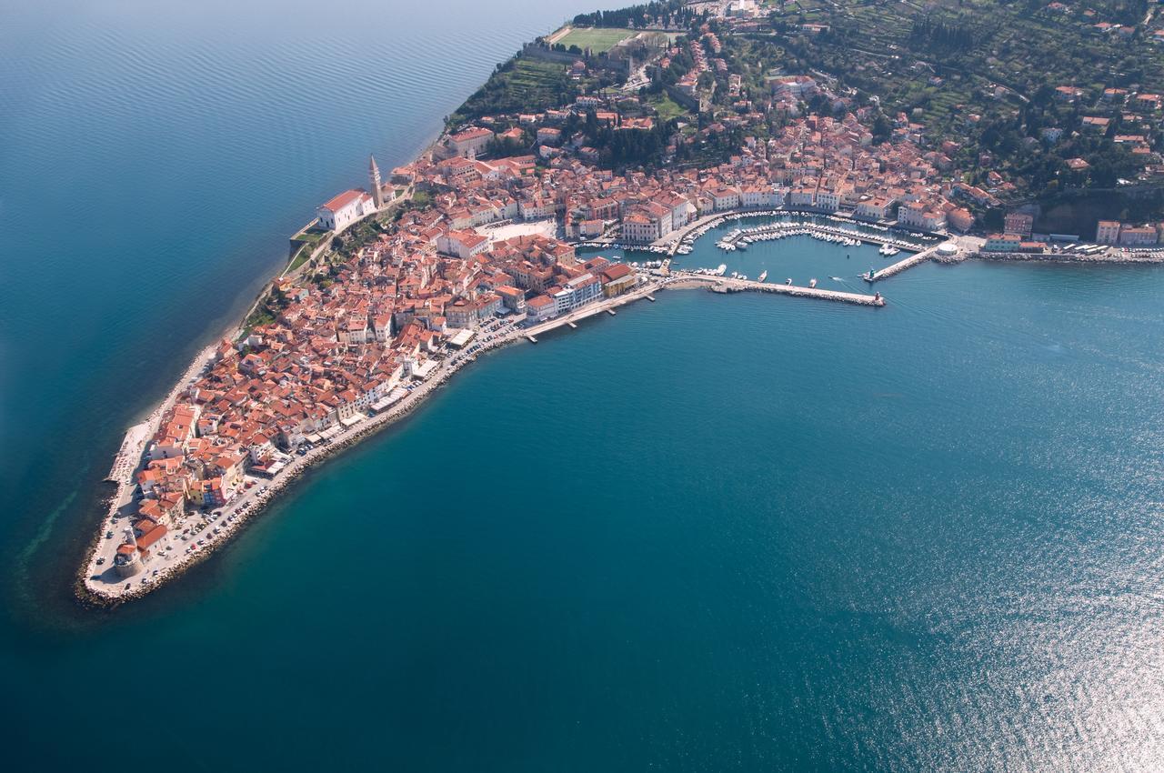 Punta Kim